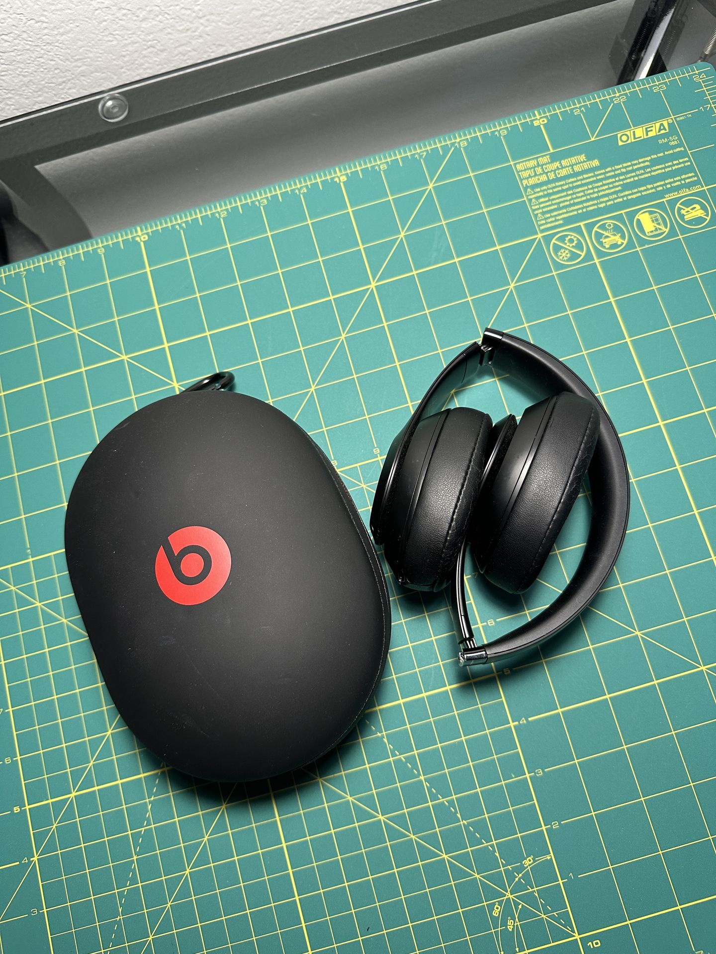 Beats Studio3 Wireless Noise Canceling Headphones