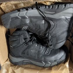 Keen Size 9.5 Composite Toe Work Boots 