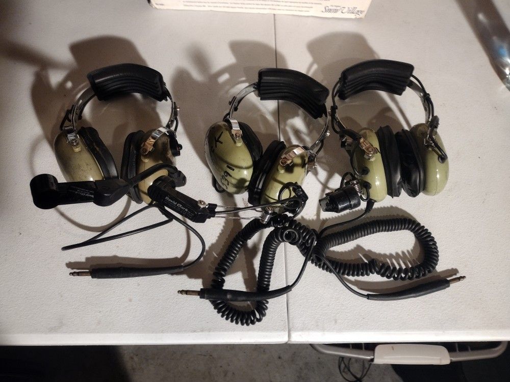 Lot of 3 David Clark Aviation Headphones - Working 