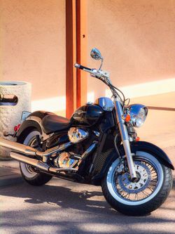 Suzuki Boulevard C50