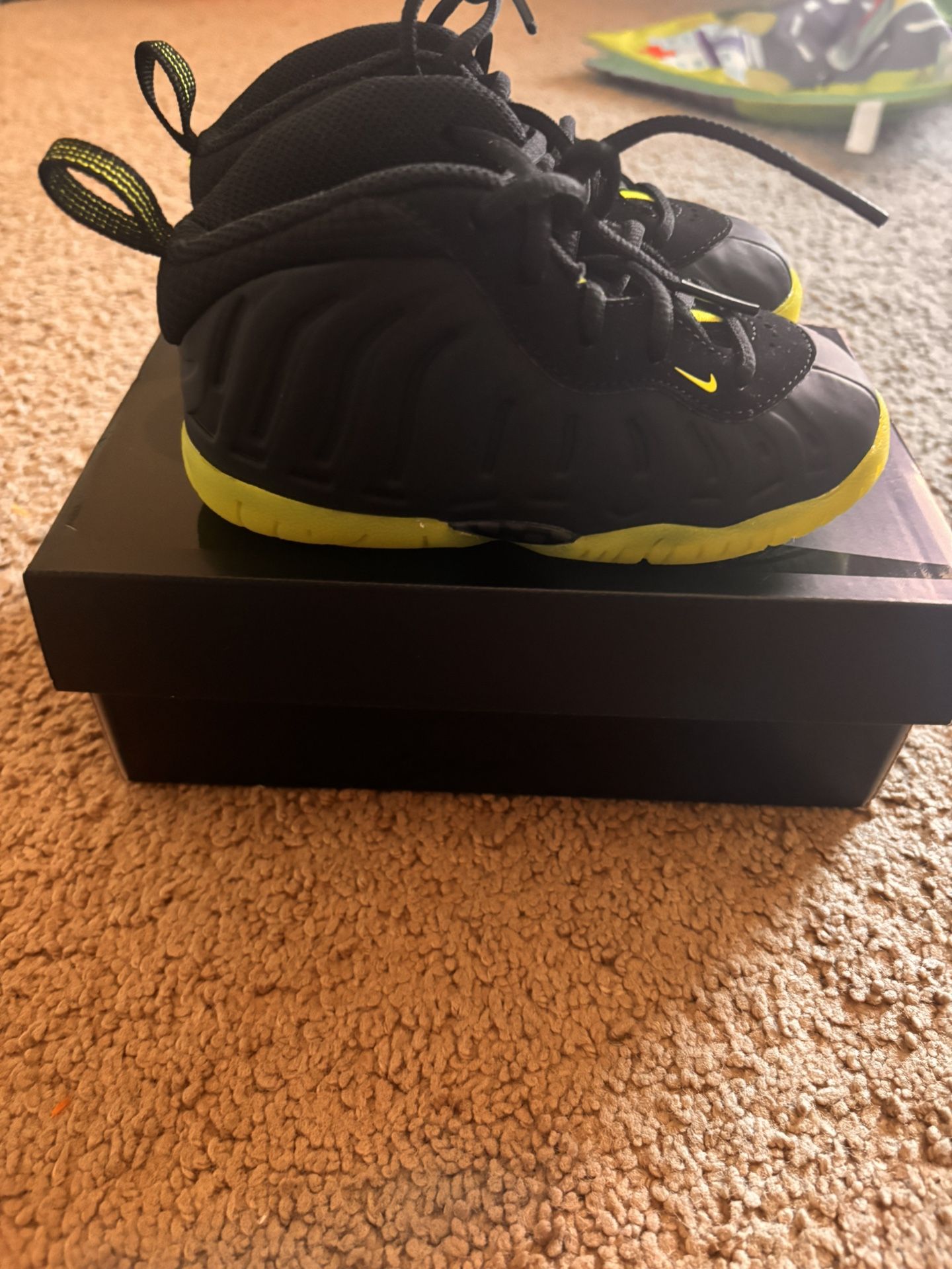 Toddler Foamposite Size 7