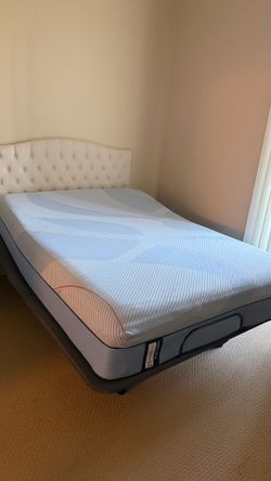 Queen Mattress barely used