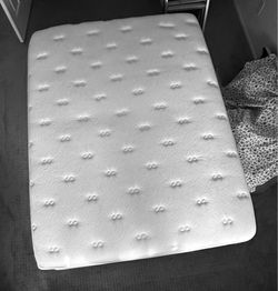 Beautyrest Sleep Therapy Mattress Essentia Queen