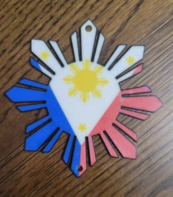 3D printed Graduation Lei accessories.