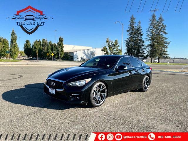 2015 INFINITI Q50