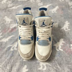 Jordan 4s