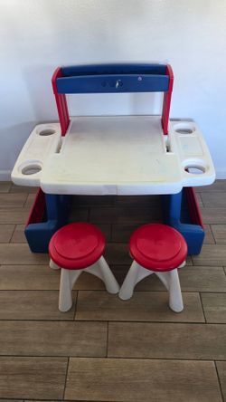 Step 2 kids art desk with 2 chairs