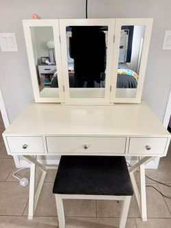 Big girl Vanity mirror