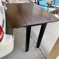 High Table and 4 Stools