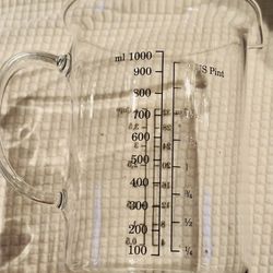 Measuring Cup Borosil