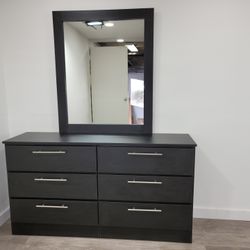 ✨BLACK DRESSER WITH MIRROR