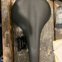 bicycle / bike seat in good condition. 