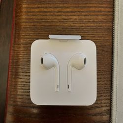 Apple Air Pods with cord