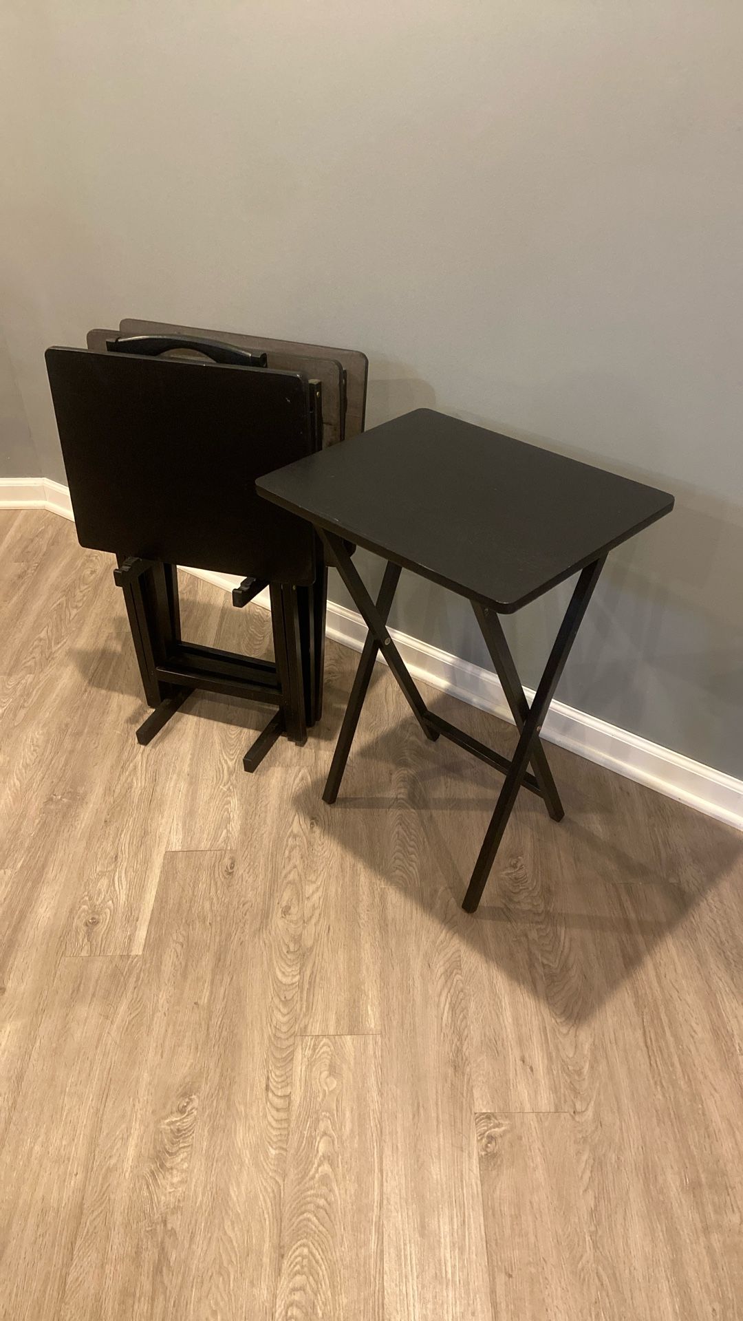 WOODEN TV STANDS (SET OF 4 ) WITH RACK