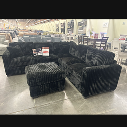 Brand new super comfy corduroy sectional w/ ottoman