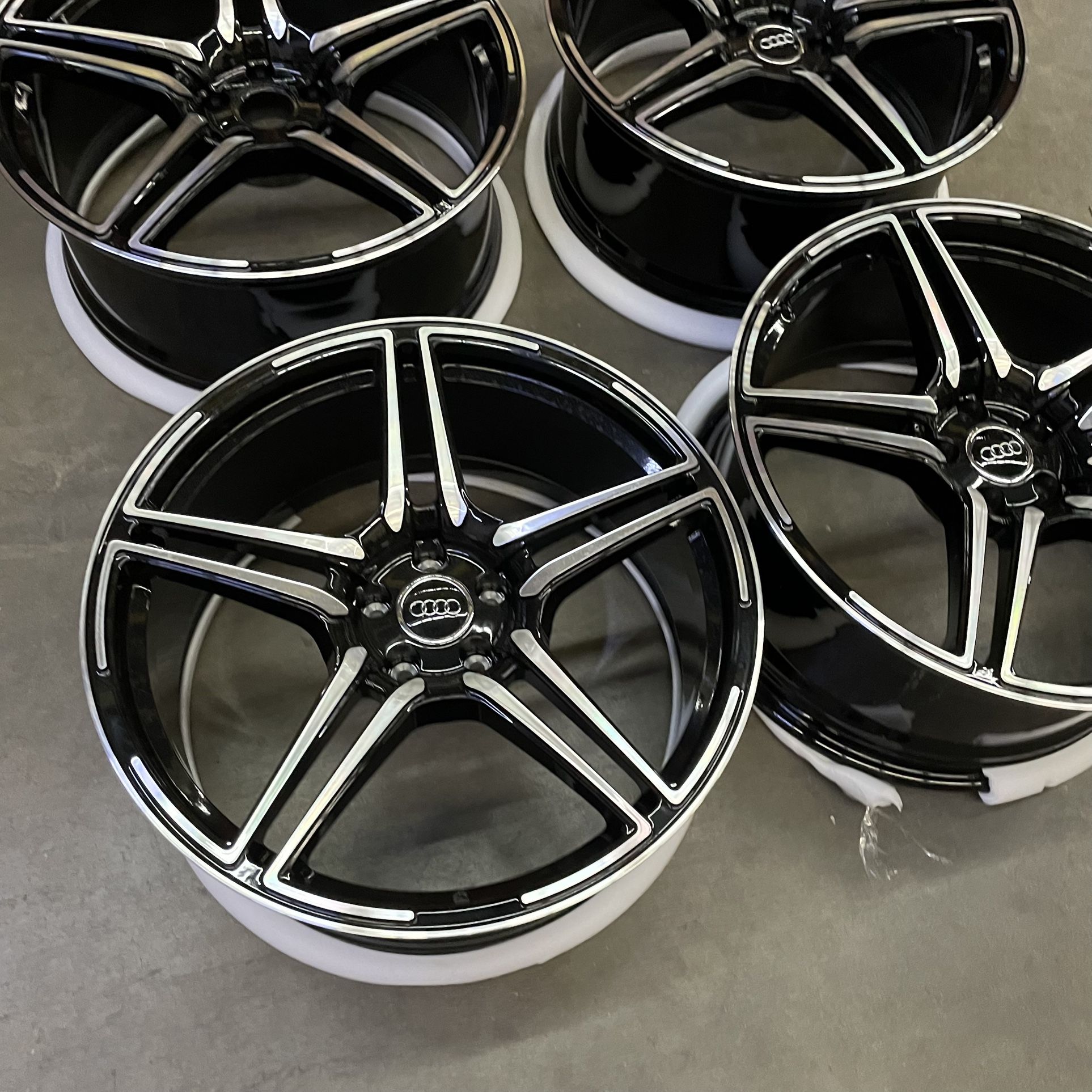 21” NEW Audi Gloss Black Machined Finish Wheels Rims fits A4 S4 A5 S5 A6 S6 A7 S7 21x9 +28 (5x112) SHIPPING AVAILABLE Fits A4 S4 A5 S5 A6 S6 A7 S7