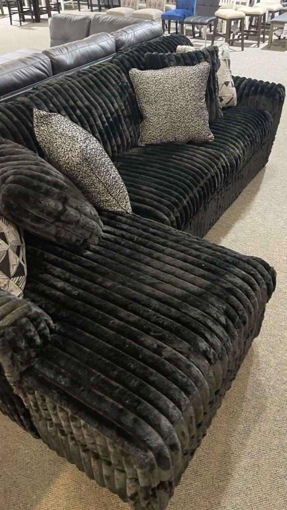 Madness Midnight Black Ultra Comfy L Shaped Sectional Sofa With Chaise /P