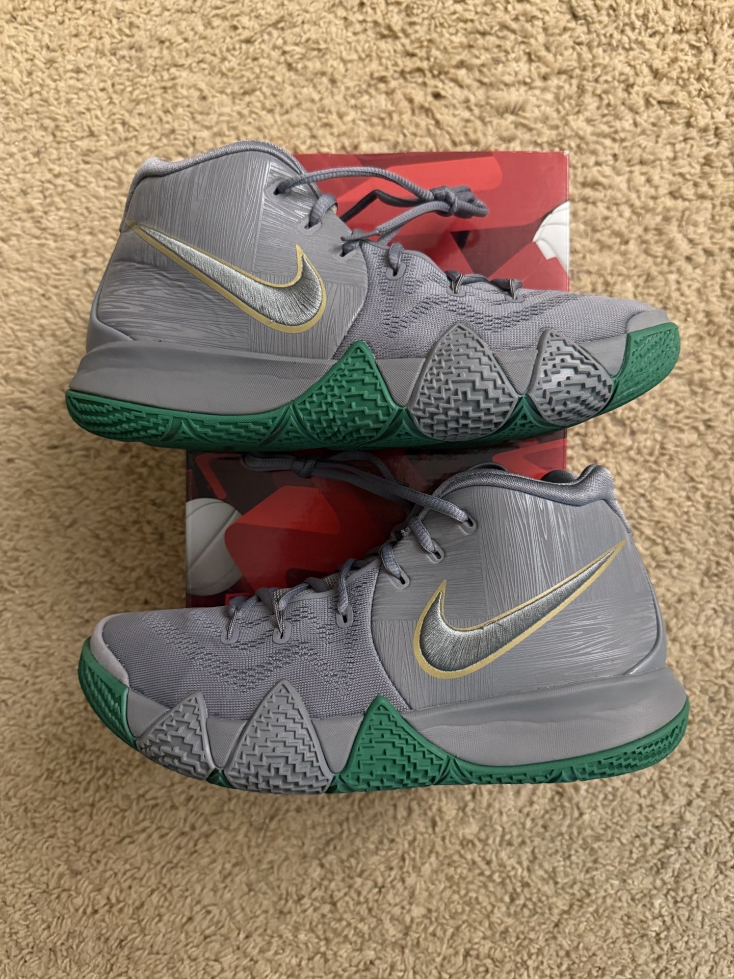 Size 8.5 - Nike Kyrie 4 City Guardians (Pre Owned With Box) 