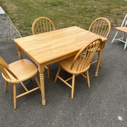 Solid Wood Sturdy And Clean Table And 4 Chairs 