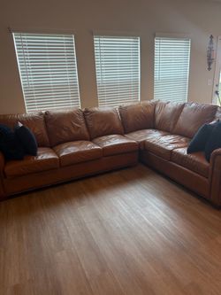 Living room sectional