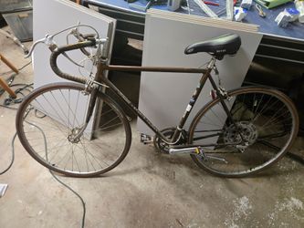 Vintage Schwinn sports tourer 10 speed bike