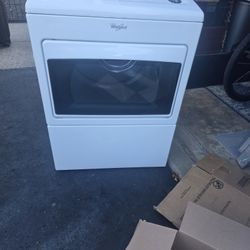 Wirepool Electric Dryer 