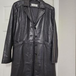 Leather Jacket/Coat Jones NY - Woman’s 