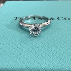 Tiffanys And Co125 Carat Total Solitaire Ring In Platinum Setting Tiffany’s And Co