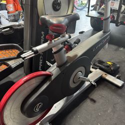 Life Fitness Lifecycle GX