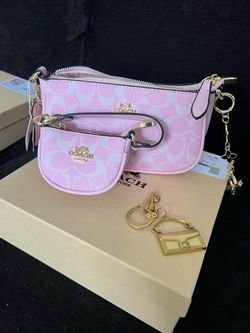 Pink purse set