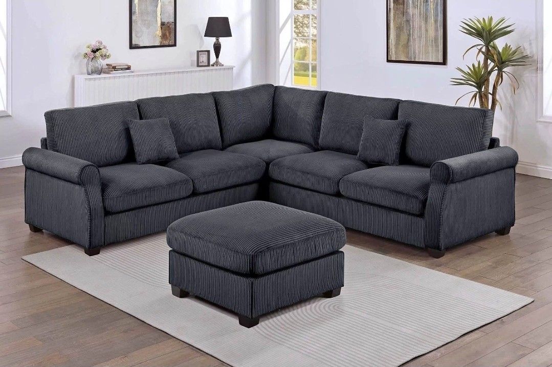 BRAND NEW 4PC SECTIONAL SOFA SET WITH OTTOMAN AND ACCENT PILLOWS INCLUDED $549
