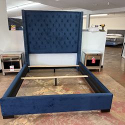 Queen Bed And Nightstands