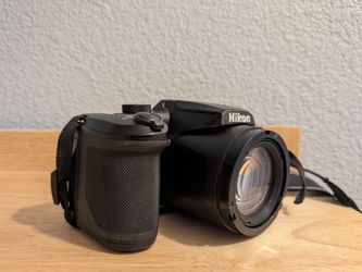 Nikon Coolpix B500