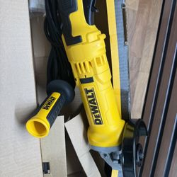 DEWALT 13 Amp Corded 4.5 in. Angle Grinder