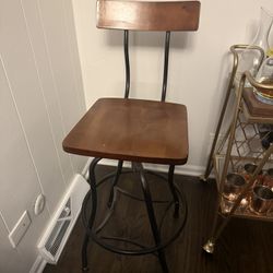 2 Swivel Bar Stools 