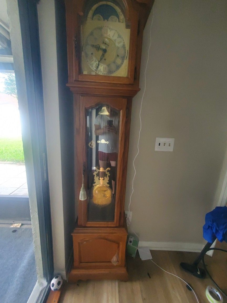 Dold Exquisit GrandFather Clock
