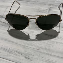 RAYBAN
