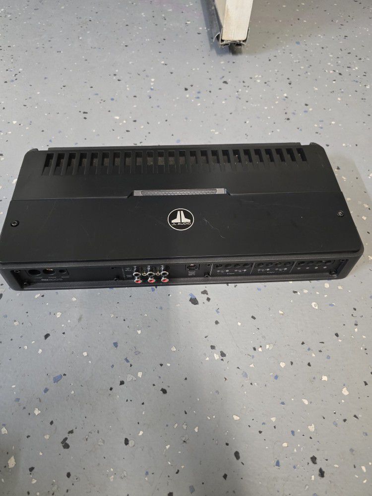 JL Audio RD900/5 Car Amplifier