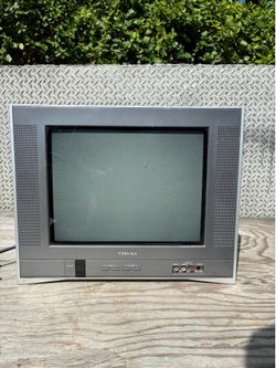 Toshiba 14AF45 14” Flat Screen Color CRT TV Retro Gaming – No Remote