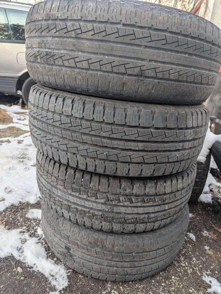 Two Good Pirelli Scorpion 245/50/20