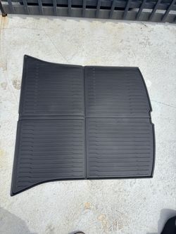 Tesla model Y juniper 2026 floor mats
