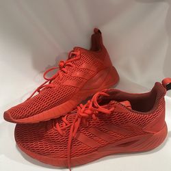 Adidas Questar cc sneakers, men’s size 11.5 Preloved