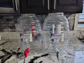 Beverage jar