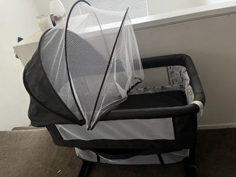 Bassinet 