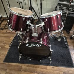 PDP 5 Piece Drum Set with Hardware 