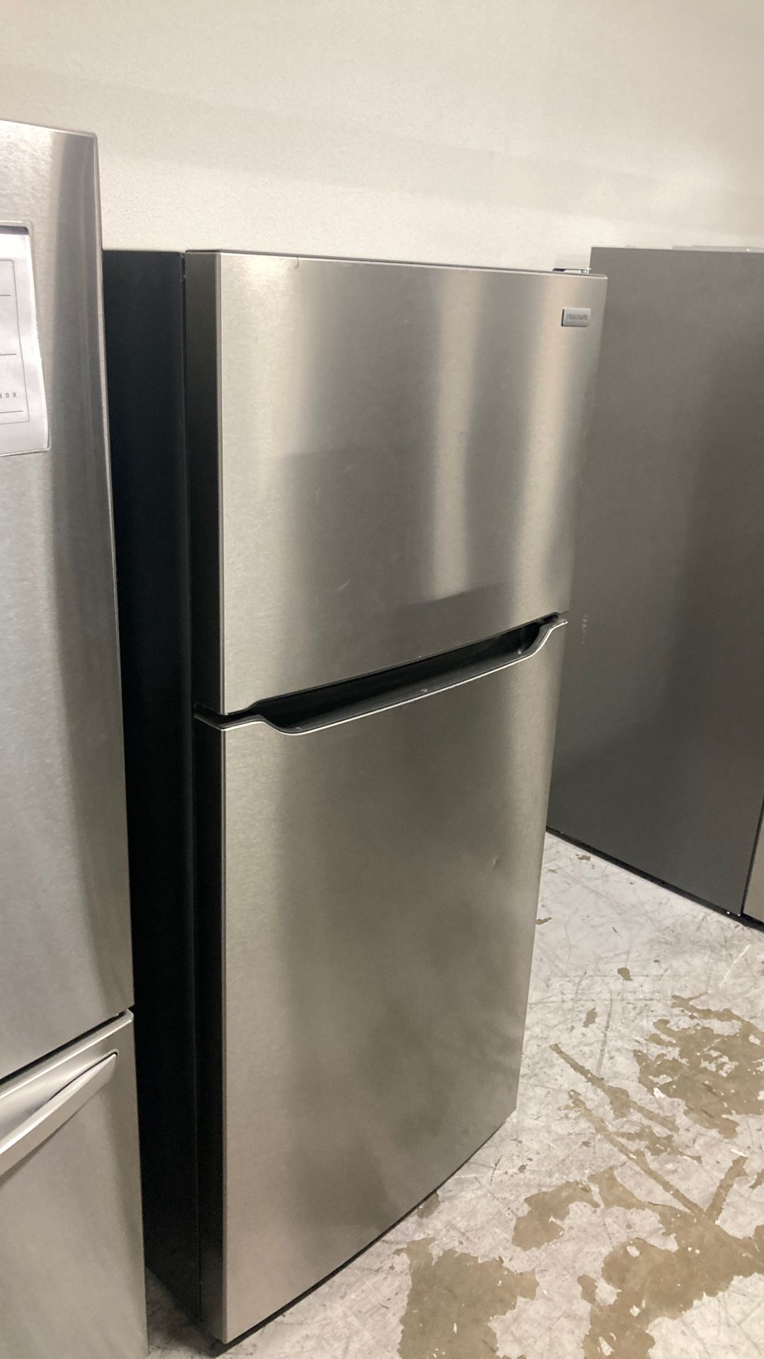 Top Freezer Refrigerator