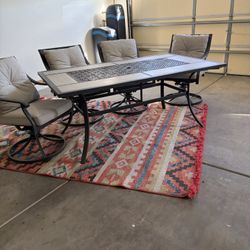 Outdoor Table With 4 Chairs 