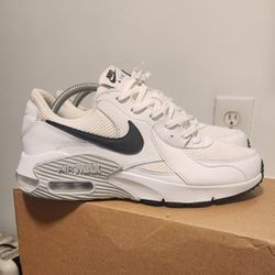 Air Max Excee All White Size 9