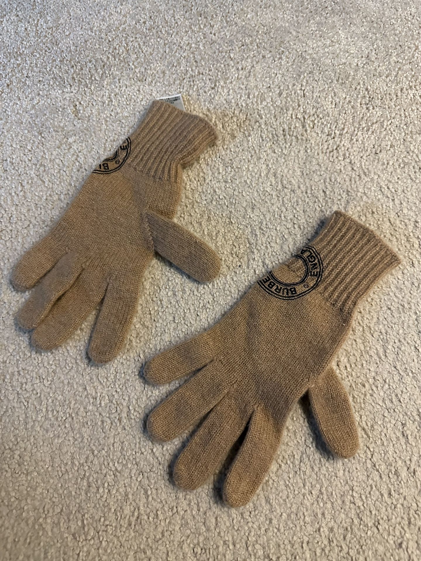 Burberry Gloves