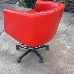Red Swivel Chair 